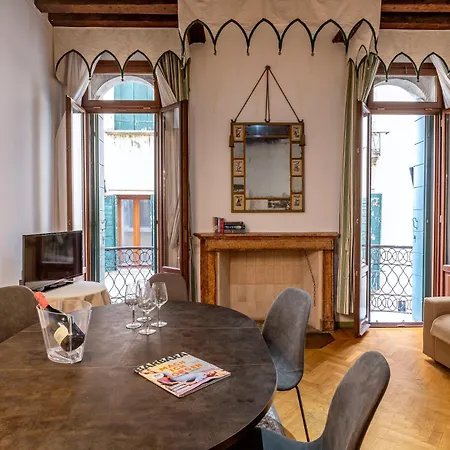 Lägenhet Ca' Del Doge San Marco *